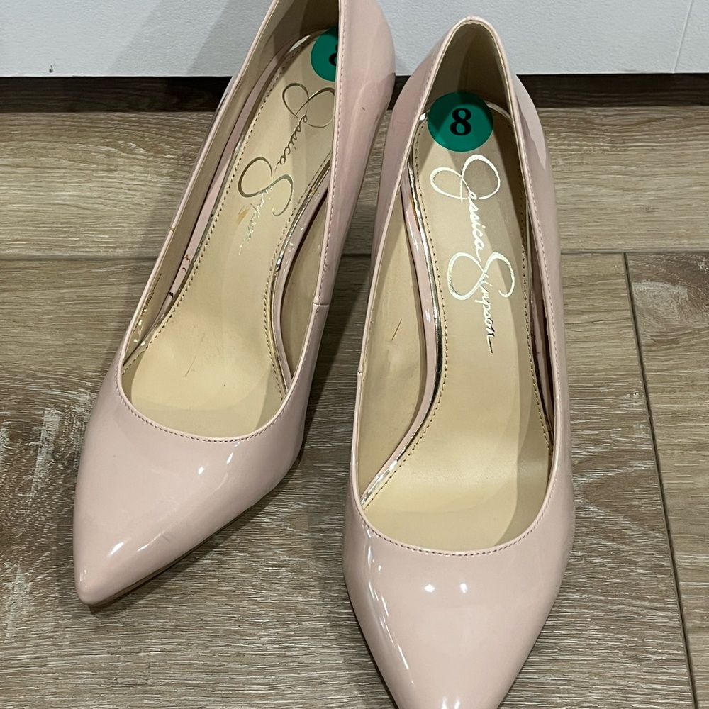 Classic Pinkish Nude Pumps - Picture 2 of 9